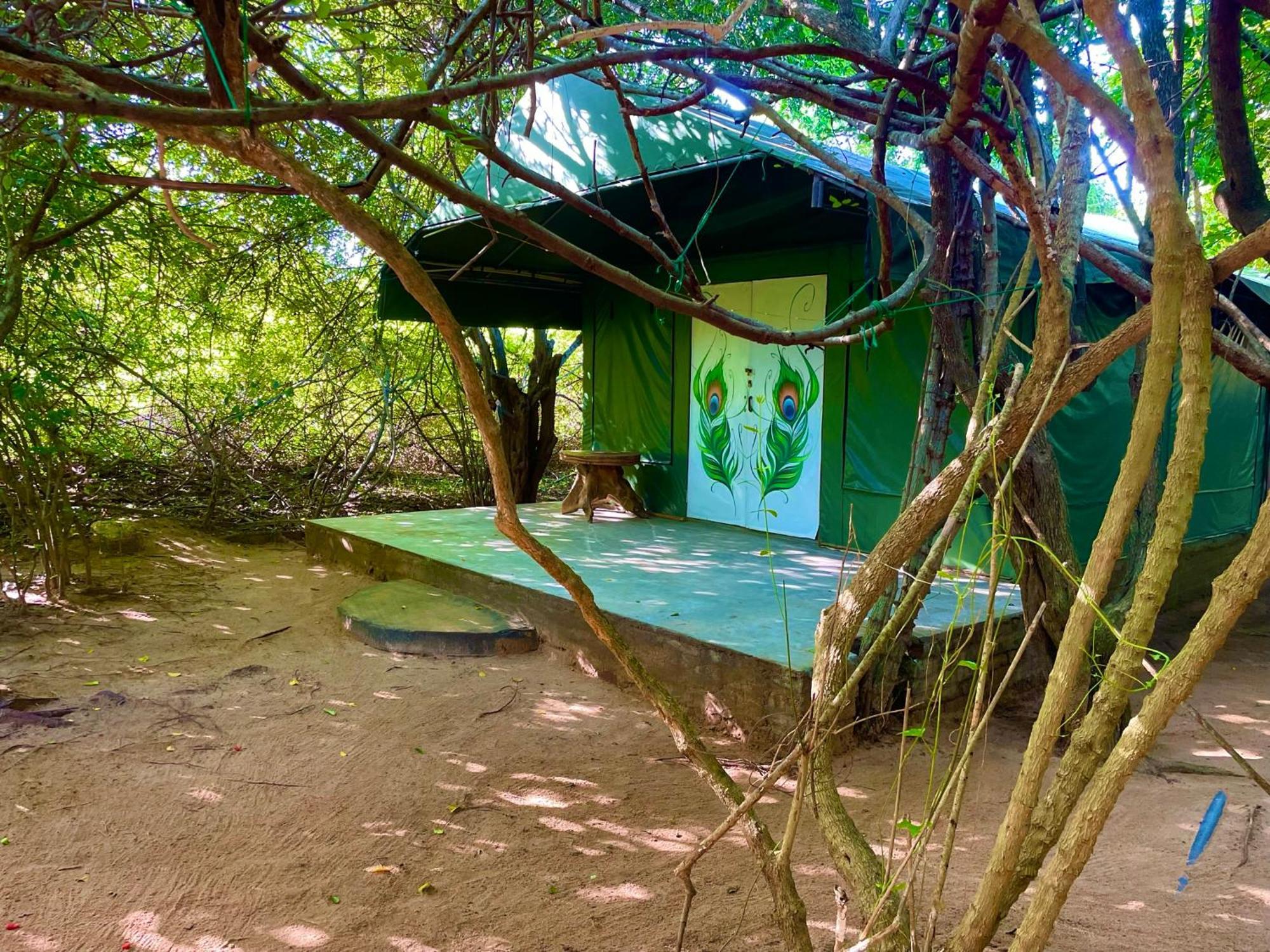 Yala Podi Hoona Bush Camp Hotel Exterior foto